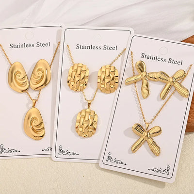 Butterfly Knot Oval Shape Stainless Steel 304 Gold Plated Jewelry Set Earrings And Necklace Irregular Shape Elegant Casual Style