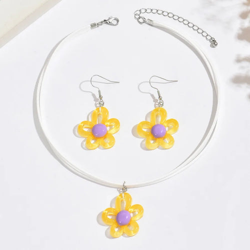Sweet Flowers Jewelry Set for Women Featuring Handmade Acrylic Craftsmanship