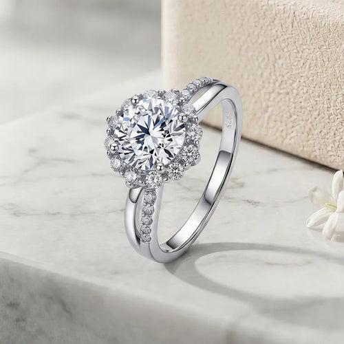 925 Sterling Silver Women’s Flowers Ring with Moissanite Inlay in Silver, Perfect for Engagement