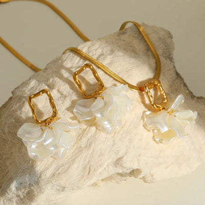 Wholesale Jewelry Elegant Cute Retro Irregular Geometric Petal 304 Stainless Steel Acrylic 18K Gold Plated Plating Inlay Blade chain Ear Studs Necklace