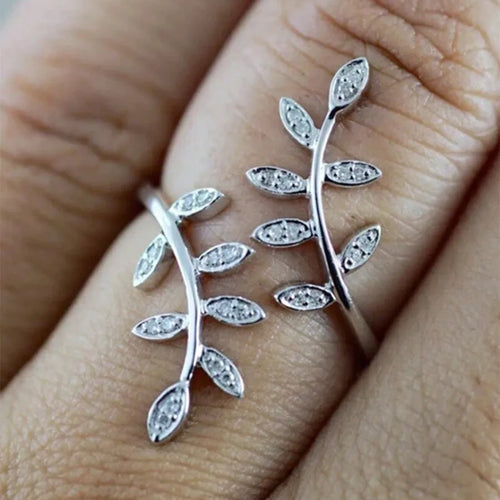 Women’s Leaf Open Ring with Claw Setting, Copper Base with White K Water Plating, Featuring Zircon Inlay