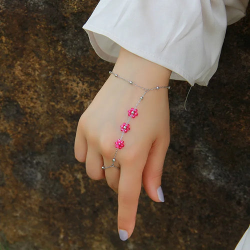 New Summer Titanium Steel Flower Crystal Women's Bracelet Versatile Elegant Hand Chain For Students And European Fashion