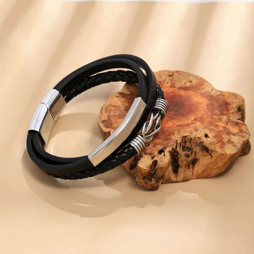 Fashionable Retro Leather Bracelet Jewelry For Men And Women Beaded Cord Hand Chain Ethnic Style Geometric Pattern Alloy Material
