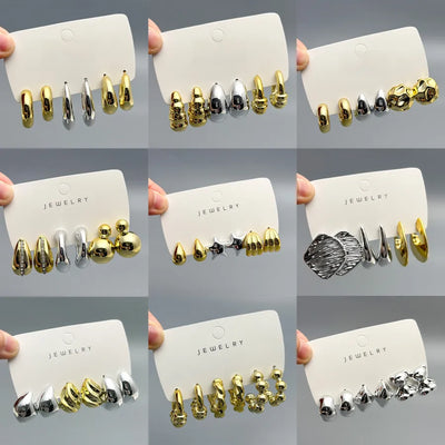 Round Plastic Stud Earrings for Women with Electroplated Gold Plating in Retro Style