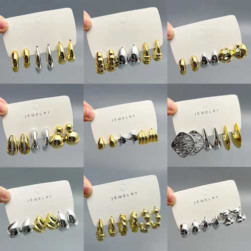 Round Plastic Stud Earrings for Women with Electroplated Gold Plating in Retro Style