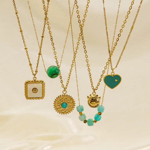 Retro Heart Shape 304 Stainless Steel natural stone 14K Gold Plated Shell Pendant Necklace Necklace In Bulk