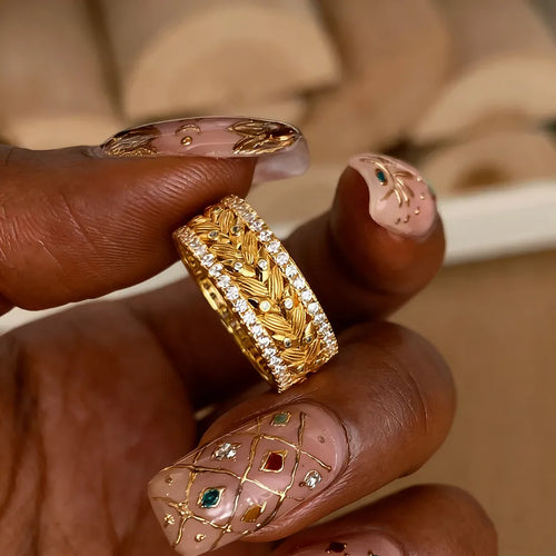 Wholesale Jewelry Retro Grain Copper Zircon 18K Gold Plated Rings