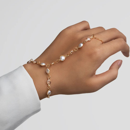 Simple Style Round Acrylic Bracelet for Women Featuring Imitation Pearl Accents