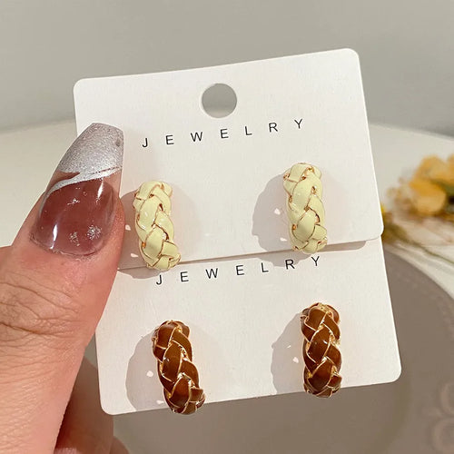 wholesale jewelry 1 pair vintage style geometric alloy 14k gold plated ear studs