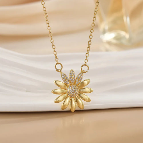 Gold Plated Copper Sunflower Necklace Women's Luxury Titanium Steel Clavicle Chain Non-Fading Bohemian Pattern Jewelry