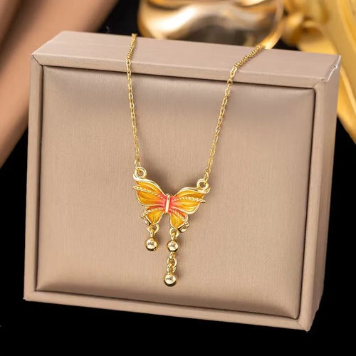 Butterfly Inlay Necklace for Women in Copper with 18K Real Gold Plated Water Plating and Artificial Rhinestones on Cable Chain