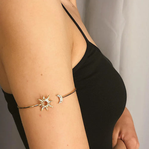 womens geometry micro-inlaid sun moon  plating alloy arm bracelet nhxr127782