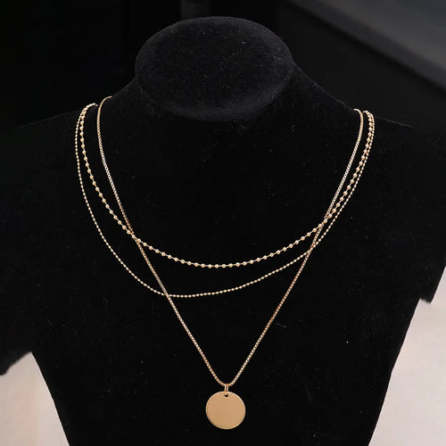 Round Punk Necklace For Women in Golden Alloy, 1 Piece
