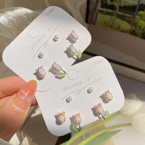 1 Set Sweet Flower Enamel Alloy Ear Studs